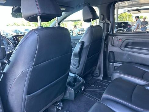 Used 2023 Honda Odyssey Sport image 26