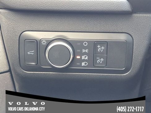 Used 2022 Ford Escape SE w/ SE Sport Appearance Package image 21