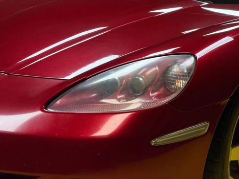 Used 2008 Chevrolet Corvette Coupe w/ Preferred Equipment Group RWD image 7