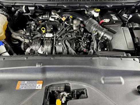 Used 2023 Ford Edge SEL image 25