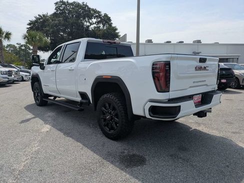 New 2026 GMC Sierra 2500 AT4 w/ AT4 Premium Plus Package AWD/4WD image 7