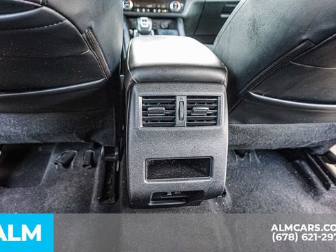 Used 2024 Mitsubishi Outlander SE FWD image 33