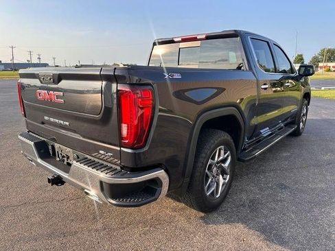 Used 2023 GMC Sierra 1500 SLT w/ SLT Premium Package AWD/4WD image 6