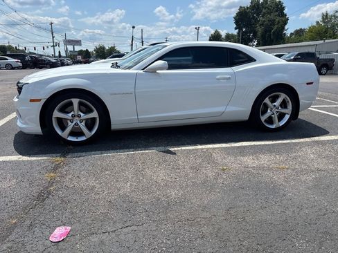 Used 2013 Chevrolet Camaro SS RWD image 4