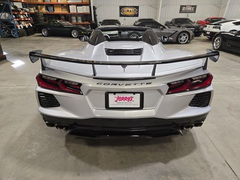 Used 2020 Chevrolet Corvette Stingray Premium Conv w/ 3LT Preferred Equipment Group image 4