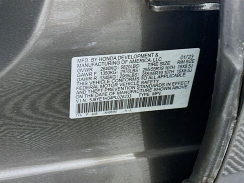 Used 2023 Acura MDX SH-AWD image 12