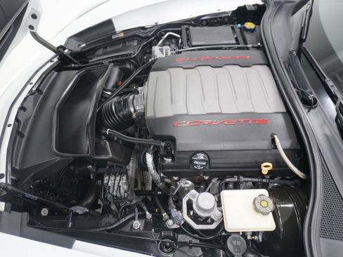 Used 2015 Chevrolet Corvette Stingray Convertible w/ 2LT Preferred Equipment Group RWD image 36