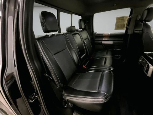 Used 2019 Ford F150 Lariat image 26