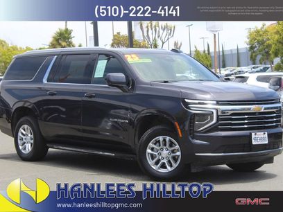 Used 2025 Chevrolet Suburban LT