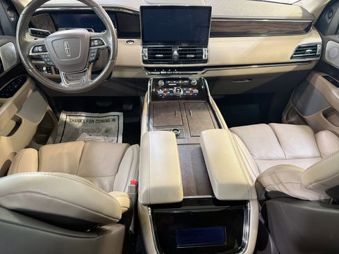 Used 2023 Lincoln Navigator L Reserve AWD/4WD image 22