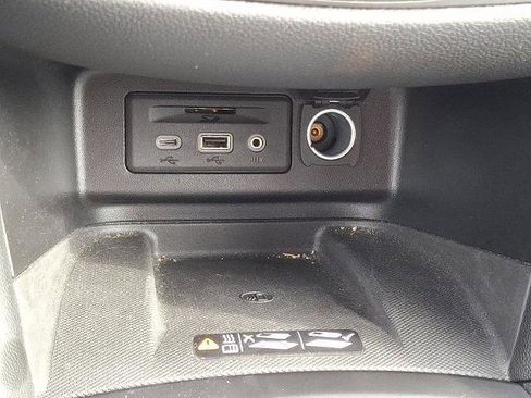 Certified 2019 Chevrolet Equinox Premier image 27