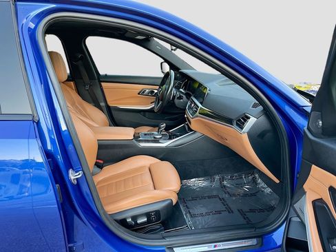 Used 2019 BMW 330i Sedan w/ M Sport Package RWD image 30