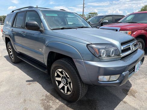 Used 2005 Toyota 4Runner SR5 RWD image 3
