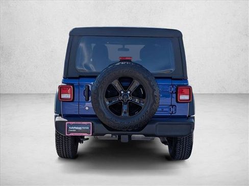 Used 2018 Jeep Wrangler Unlimited Sport AWD/4WD image 7