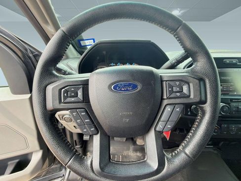 Used 2015 Ford F150 XLT w/ Equipment Group 302A Luxury image 16