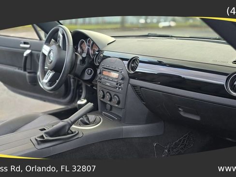 Used 2006 MAZDA MX-5 Miata Grand Touring w/ Premium Pkg image 16