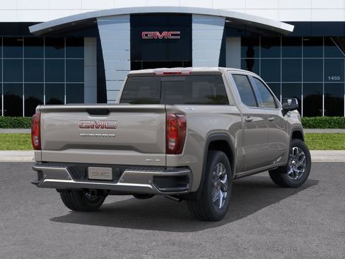 New 2026 GMC Sierra 1500 SLE w/ Preferred Package AWD/4WD image 4
