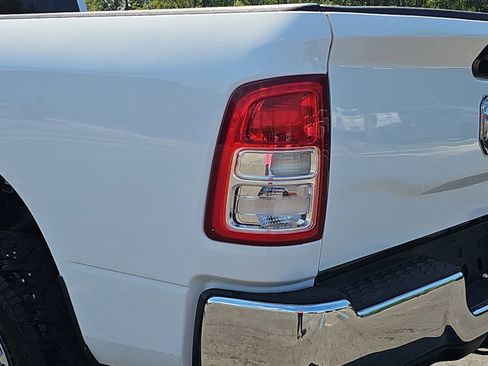 Used 2021 RAM 2500 Tradesman w/ Chrome Appearance Group AWD/4WD image 34