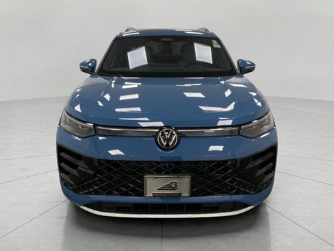 New 2026 Volkswagen Tiguan SEL R-Line image 10