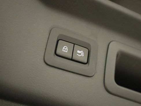 Used 2025 MAZDA CX-70 3.3 Turbo S w/ Premium Plus image 37