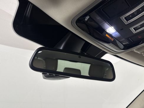 Used 2016 Land Rover Range Rover Sport HSE image 27