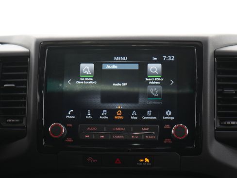 Used 2024 Nissan Frontier PRO-4X AWD/4WD image 16