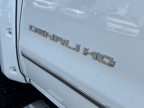 Used 2016 GMC Sierra 3500 Denali w/ Driver Alert Package AWD/4WD image 8