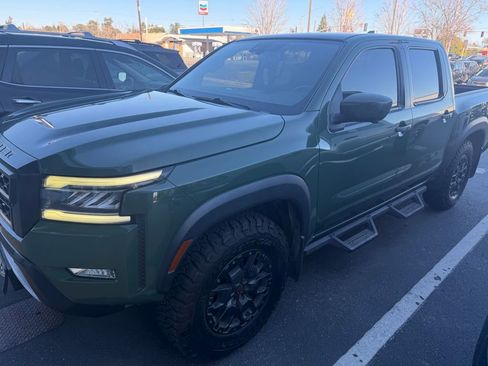 Used 2022 Nissan Frontier PRO-4X w/ Pro-4X Premium Package image 6