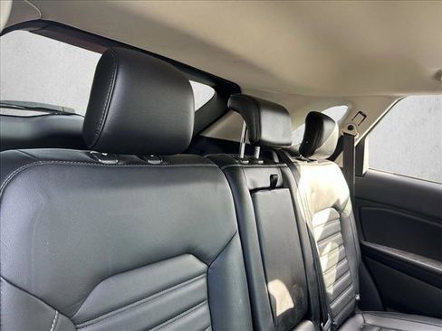 Used 2017 Ford Edge SEL w/ Equipment Group 201A image 22