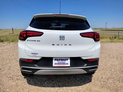 Used 2024 Buick Encore GX Preferred FWD image 4