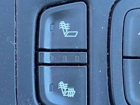 Used 2022 GMC Terrain SLT w/ Tech Package AWD/4WD image 15