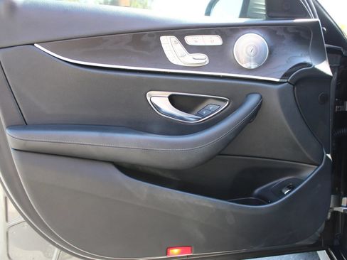 Used 2019 Mercedes-Benz E 300 w/ Premium 1 Package image 5