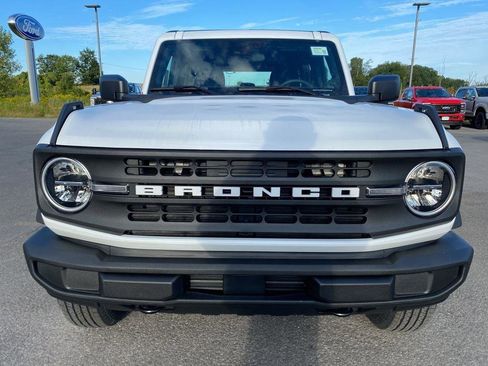 New 2025 Ford Bronco 4-Door AWD/4WD image 4