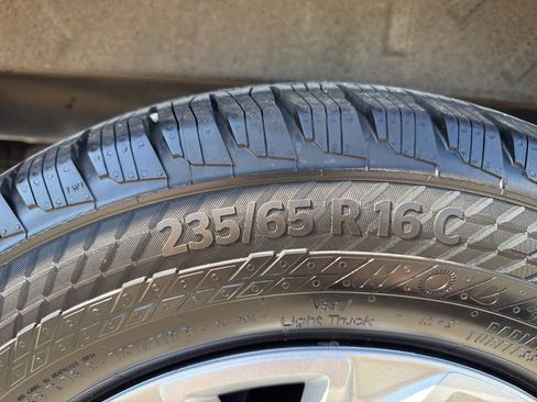 Used 2023 Ford Transit 250 Low Roof w/ Exterior Upgrade Package image 29