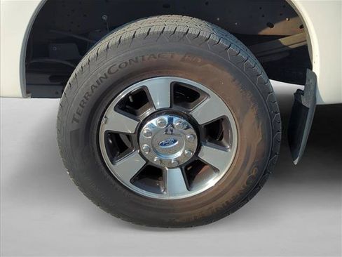 Used 2015 Ford F250 Lariat AWD/4WD image 7