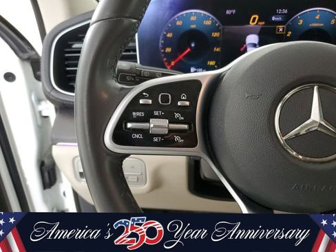 Used 2020 Mercedes-Benz GLS 450 4MATIC image 25
