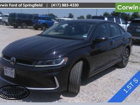 Used 2025 Volkswagen Jetta S FWD image 1