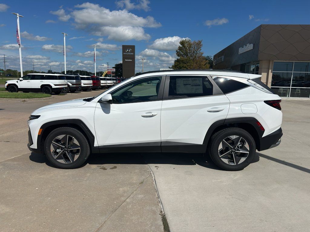 New 2026 Hyundai Tucson SEL Plus FWD image 12