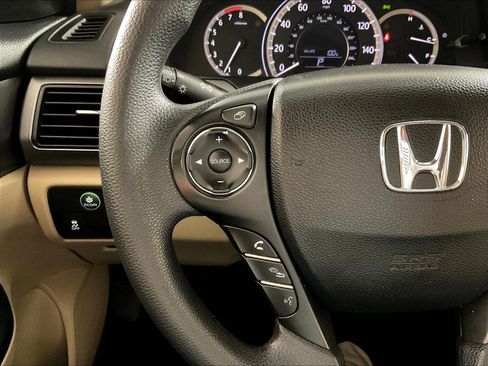 Used 2013 Honda Accord LX image 11