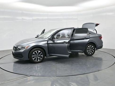 Used 2024 Volkswagen Jetta S FWD image 32