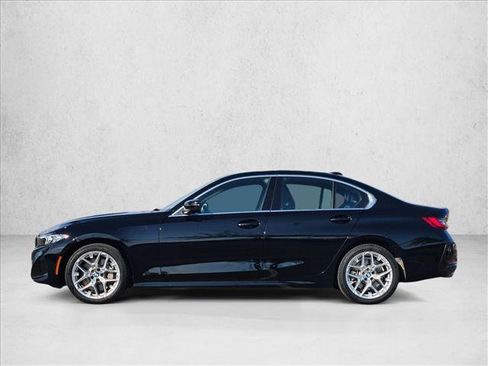 Used 2025 BMW 330i Sedan RWD image 9