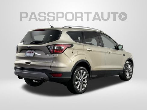 Used 2017 Ford Escape Titanium AWD/4WD image 10