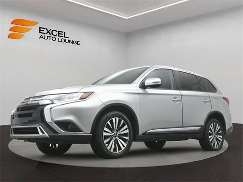 Used 2020 Mitsubishi Outlander SEL image 32