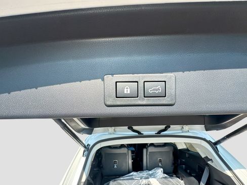 New 2026 Subaru Ascent Premium AWD/4WD image 35