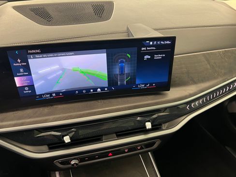 Certified 2024 BMW X7 xDrive40i image 29