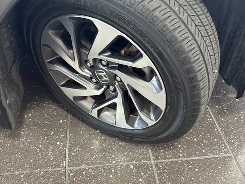 Used 2018 Honda Civic EX image 15