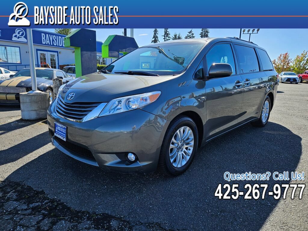 Used 2011 Toyota Sienna XLE w/ Premium Pkg FWD image 1