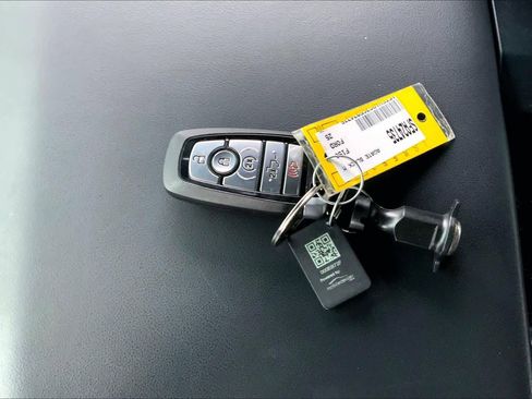 Used 2025 Ford F150 Raptor image 14