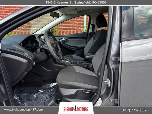 Used 2013 Ford Focus SE FWD image 17