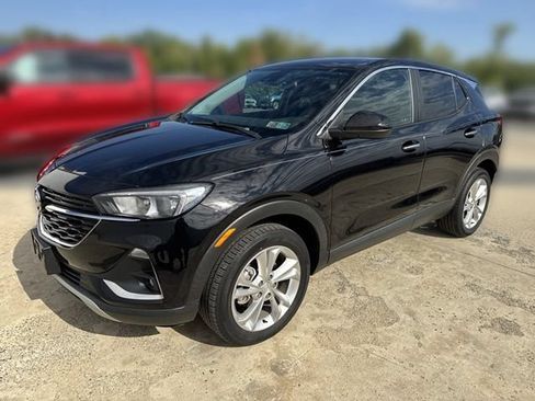 Used 2023 Buick Encore GX Preferred w/ Cold Weather Comfort Package AWD/4WD image 1